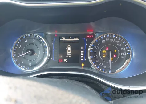 2016 Chrysler 200 Limited z USA, uszkodzony, nr VIN 1C3CCCAB2GN172196